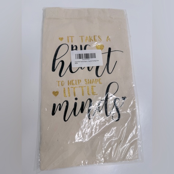 Handbags - Woven tote bag with inspirational quote - great gift for a teacher!